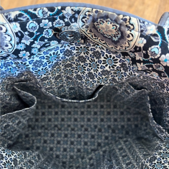 Vera Bradley Black and Gray Patterned Tote - Picture 5 of 6